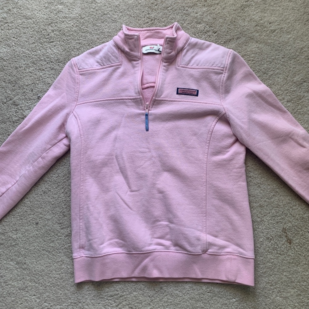 Pink vineyard vines pullover